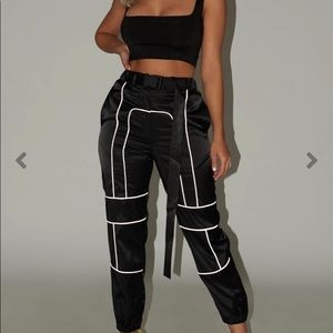 Satin reflective black pant